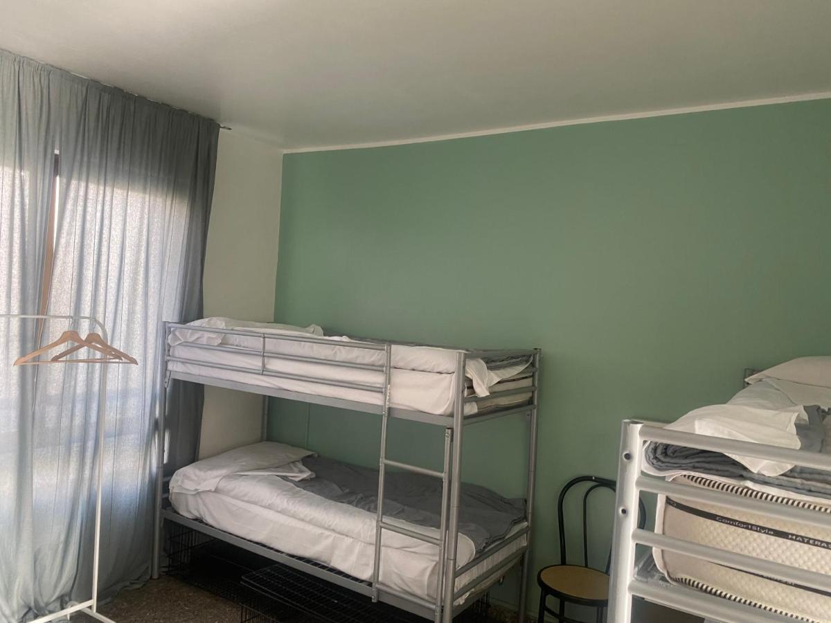 Mrhostel Milano Екстериор снимка
