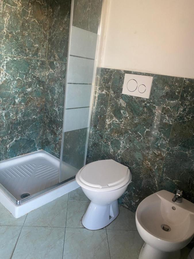 Mrhostel Milano Екстериор снимка