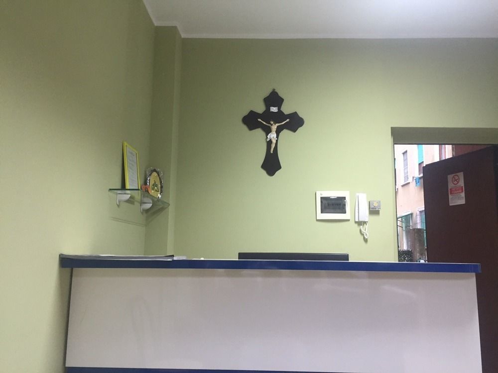 Mrhostel Milano Екстериор снимка