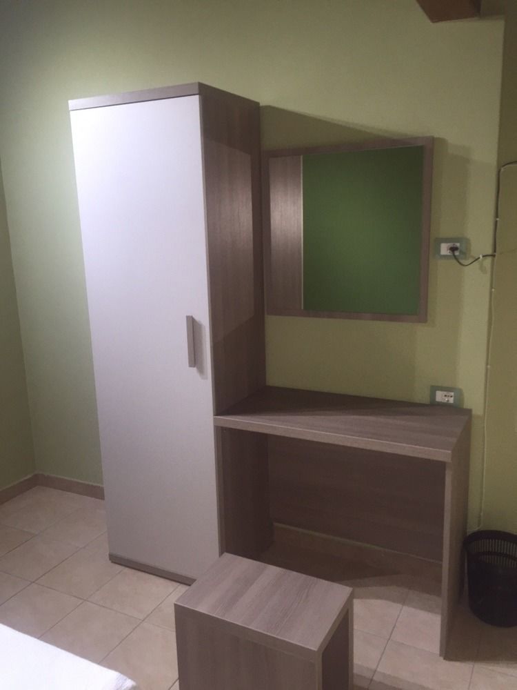 Mrhostel Milano Екстериор снимка