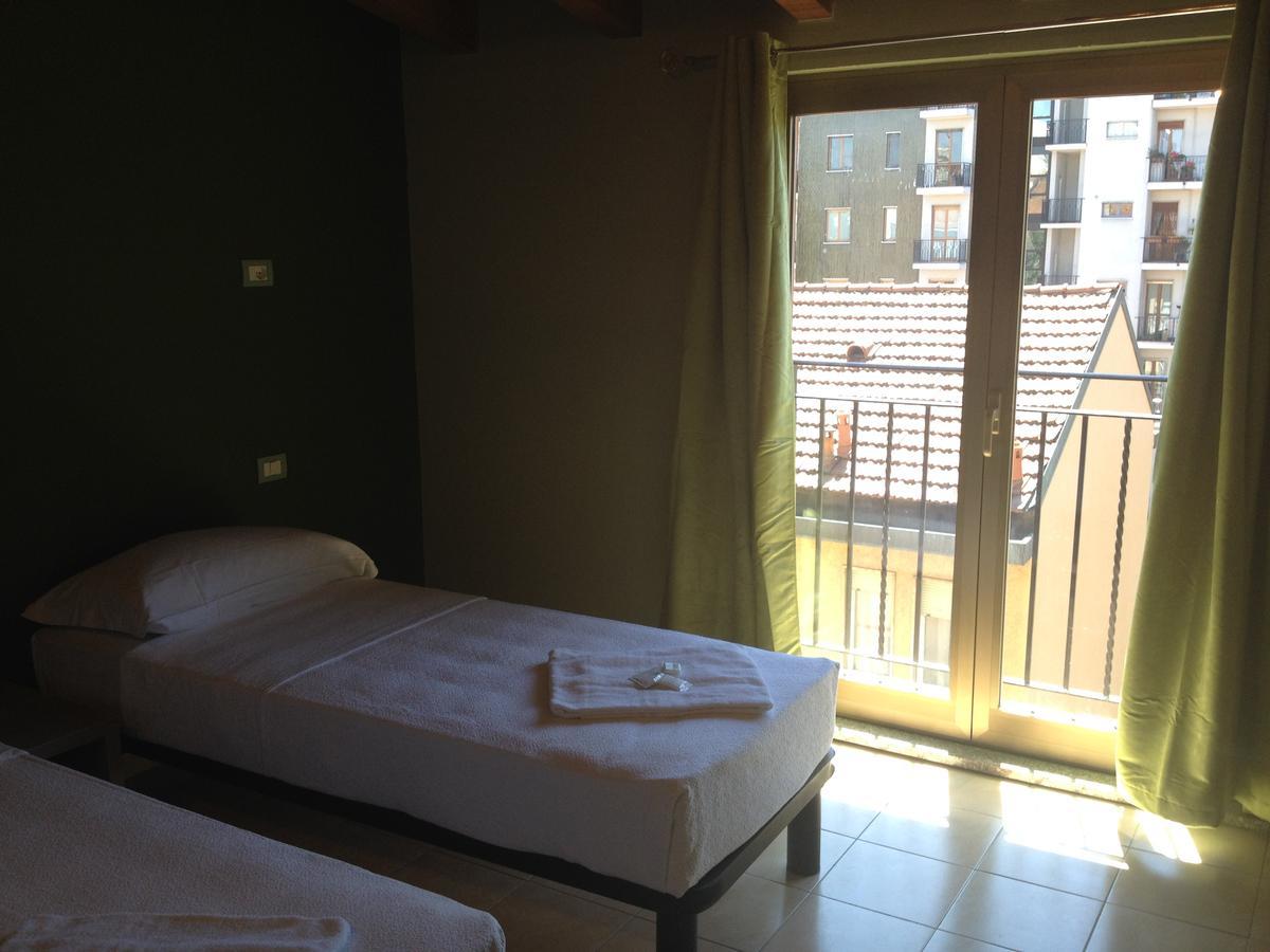 Mrhostel Milano Екстериор снимка