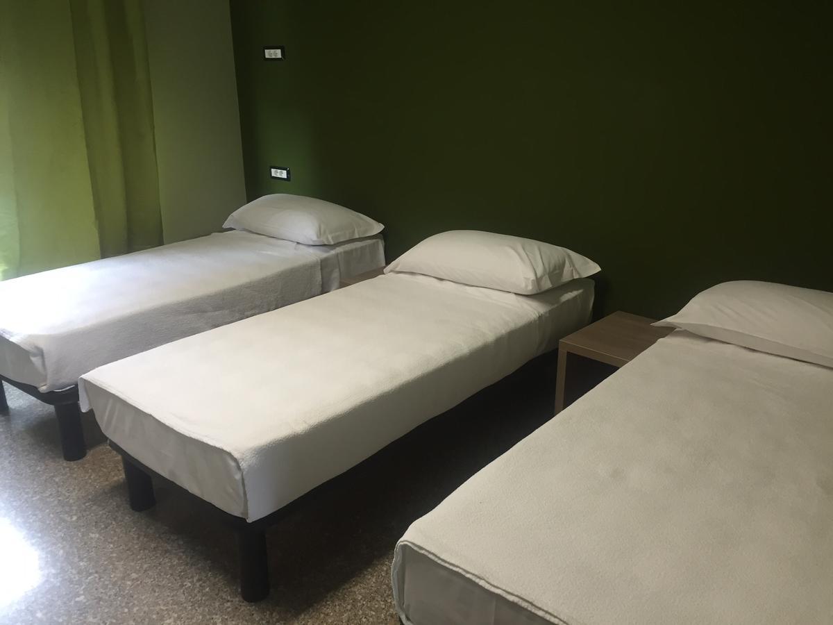 Mrhostel Milano Екстериор снимка